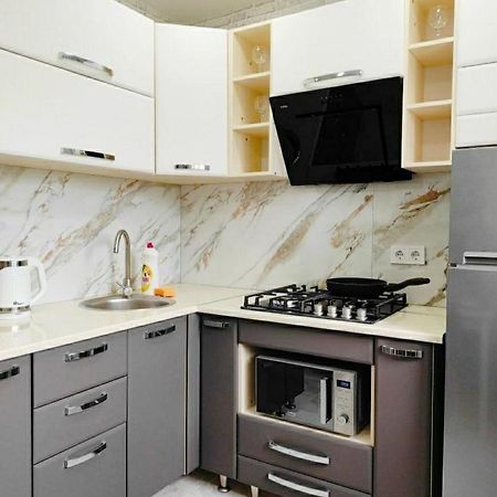 Стильная Vip Квартира В Центре Shostka Exteriér fotografie